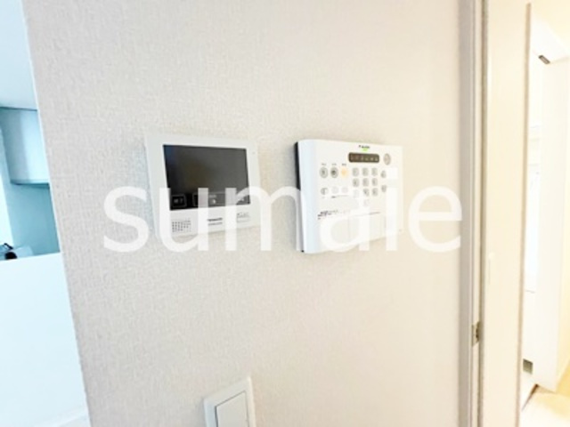 Ｌｏｂｅｌｌｉａ ＴＯＲＯ　Ⅰのセキュリティ|モニター付インターホンです☆