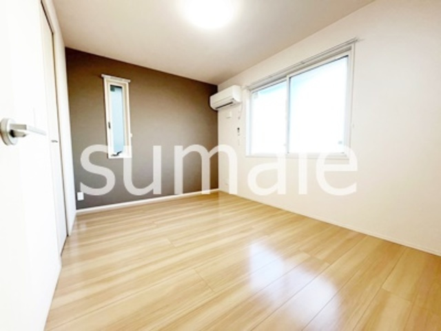 Ｌｏｂｅｌｌｉａ ＴＯＲＯ　Ⅰの寝室|寝室にもエアコン付き！