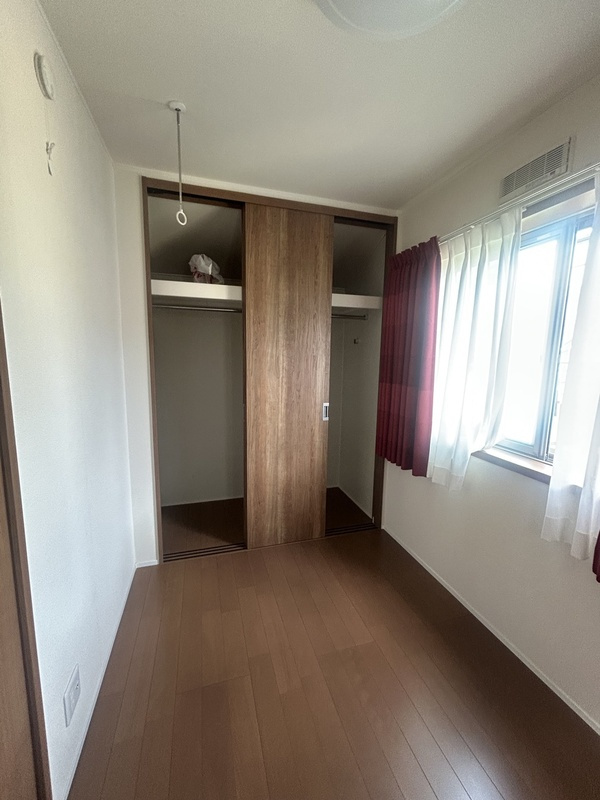 新座戸建の寝室