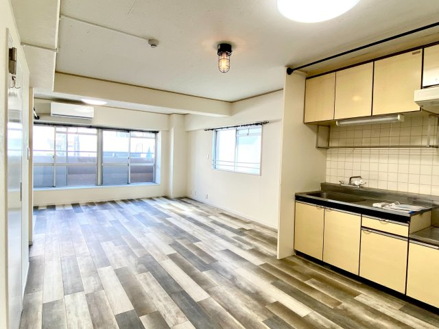 ウーブル博多の内装