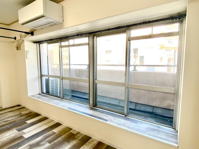 ウーブル博多の内装