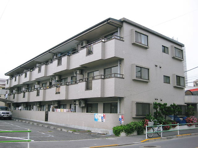 カーサワカバヤシ