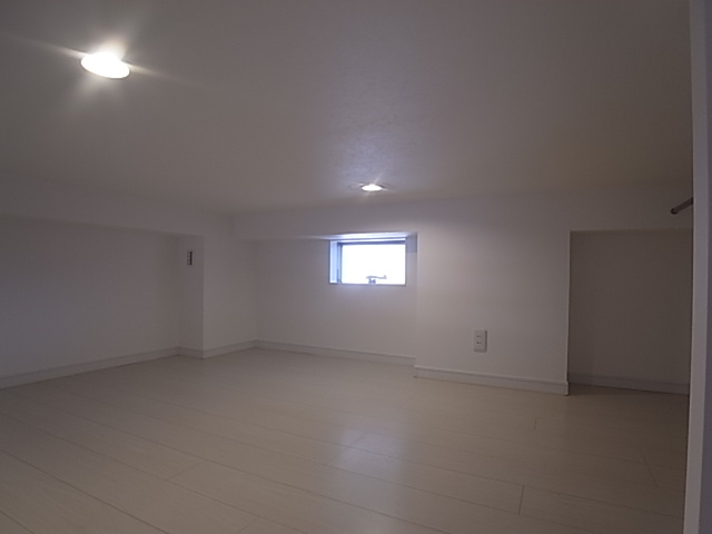 神戸市兵庫区東山町４丁目のアパート