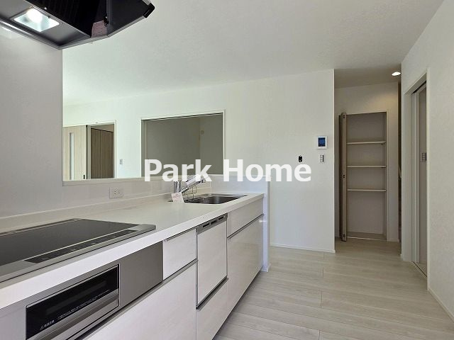 高知市朝倉己 ⑯ 新築戸建てのキッチン