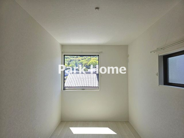 高知市朝倉己 ⑯ 新築戸建ての洋室|２F:6.7洋室