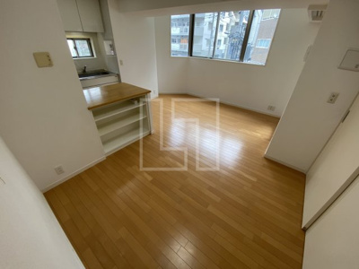 【居間・リビング】 | アーデンタワー北堀江 | アーデンタワー北堀江　リビング・ダイニングスペース