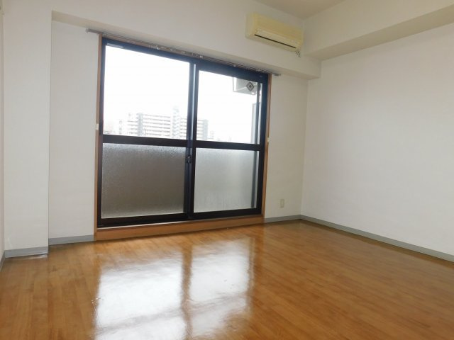 【居間・リビング】 | Amenity大井手 | ※同建物同型別のお部屋