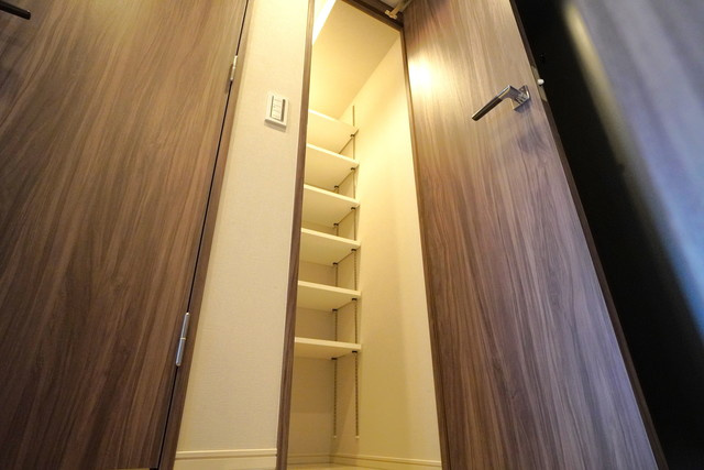 ルフォンプログレ中野坂上の玄関|※写真は同タイプ住戸です。