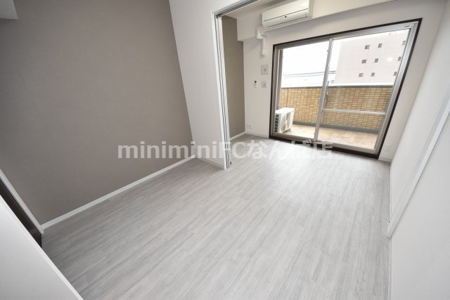 アーバネックス西長堀の居間・リビング