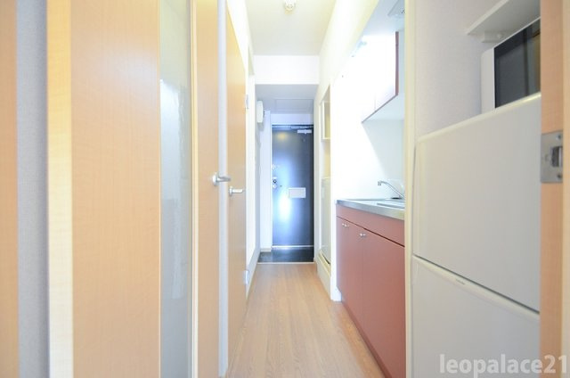 レオパレスメルヴェーユ佐賀の玄関