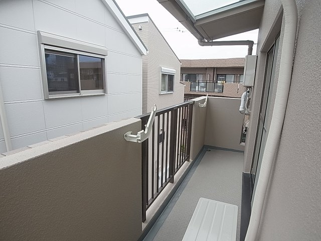 ベージュ野田のバルコニー|陽当り良好のバルコニー