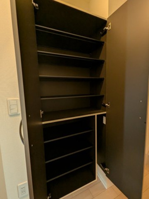 【玄関】 | ストレリチア