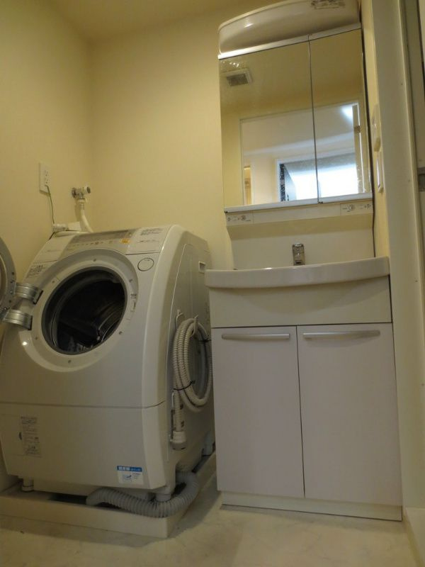 HOPE CITY 秋葉原の独立洗面台