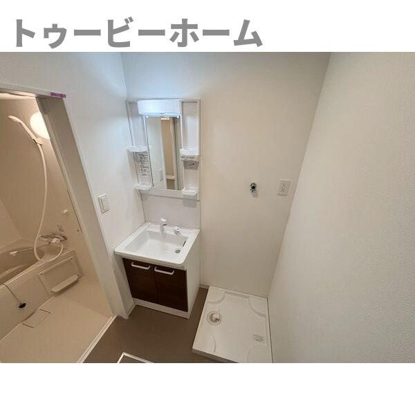 ジーメゾン狭山の独立洗面台|朝の支度にも助かる、独立の洗髪洗面化粧台