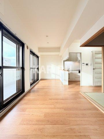 ファミール深江橋アーバンステージの居間・リビング