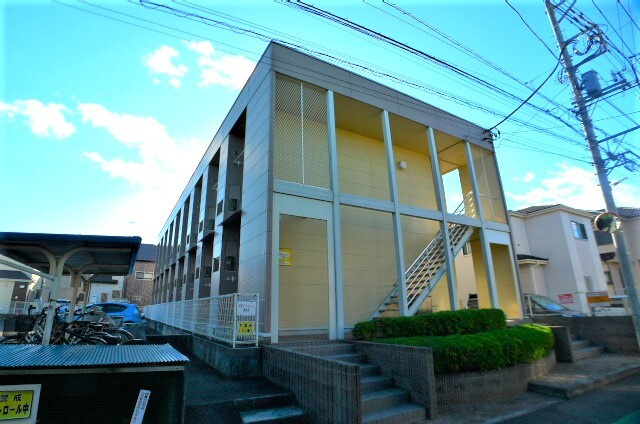 ロイヤルビレッジの外観