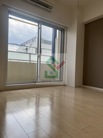 プライムアーバン西武柳沢の居間・リビング