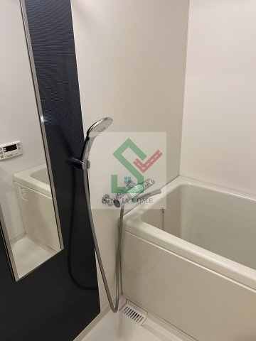 プライムアーバン西武柳沢の浴室