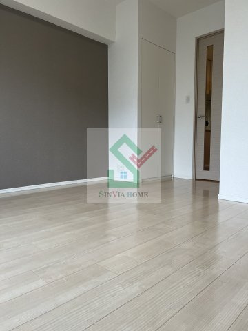 プライムアーバン西武柳沢の寝室