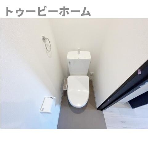 ジーメゾン狭山セレーノのトイレ|ゆったりとした空間のトイレです