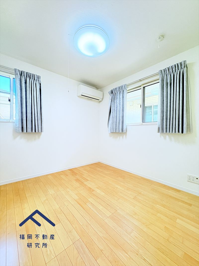 南区高宮２丁目 　戸建ての洋室