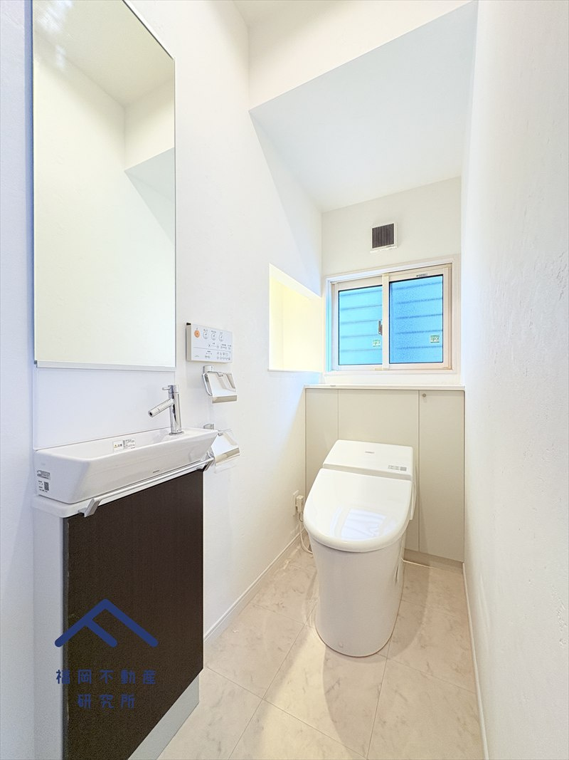 南区高宮２丁目 　戸建てのトイレ