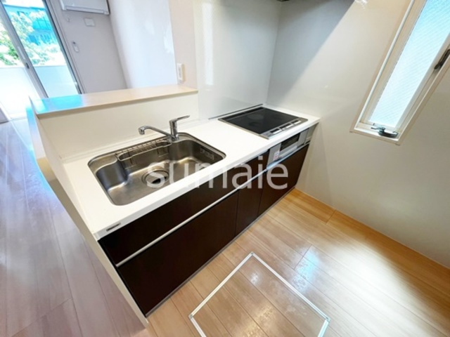 シャイン・カワナベのキッチン|IHコンロのシステムキッチン！