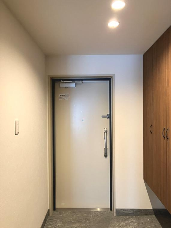 プローラ津田沼の玄関