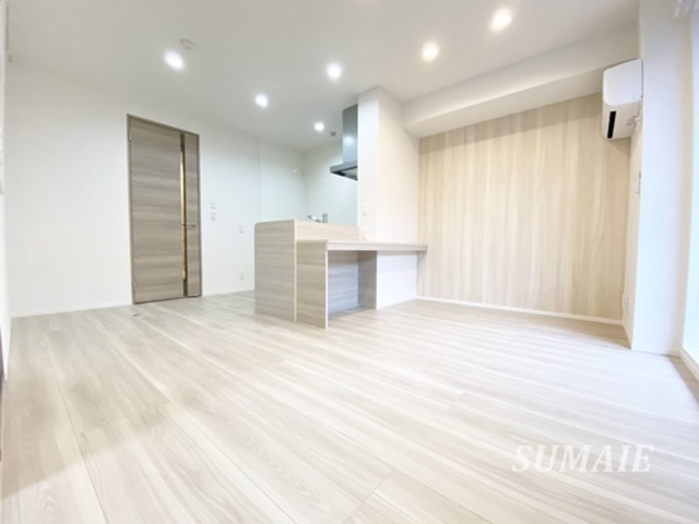 ノーブルパレスの洋室|きれいなフローリング☆