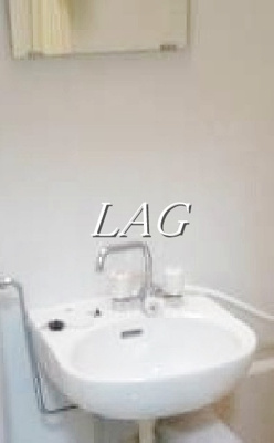 【洗面所】 | リベルテ北千住 | 洗面台です。