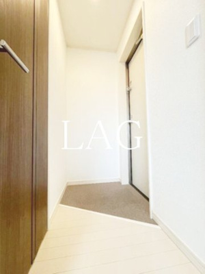 【玄関】 | ラ・ムエット立石 | 玄関です。