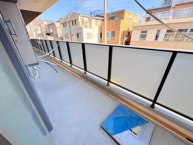 エクセルハイム東灘のバルコニー