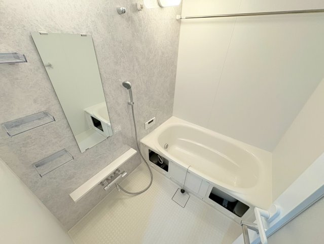 エクセルハイム東灘の浴室