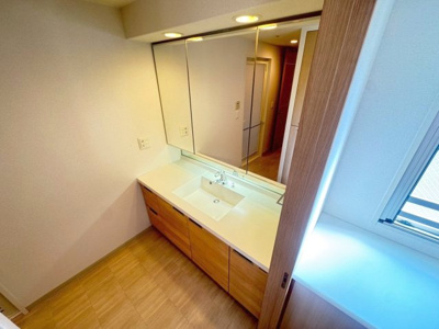 【独立洗面台】 | ロジュマン東豊中