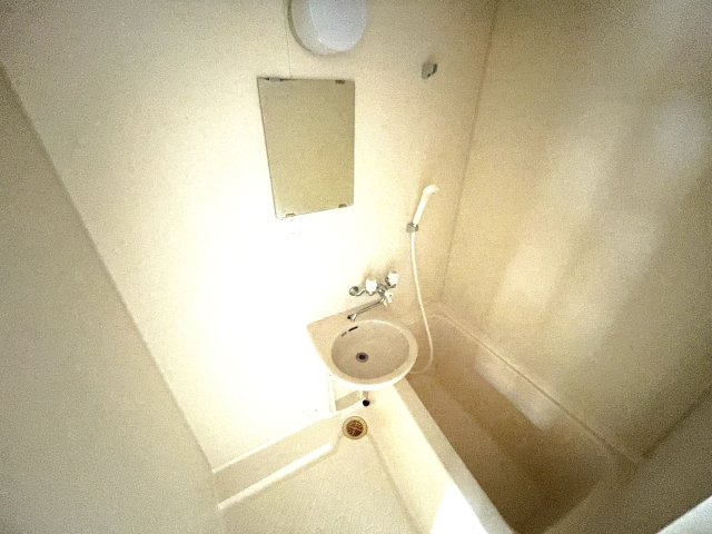 ジョリエ東金B棟の浴室