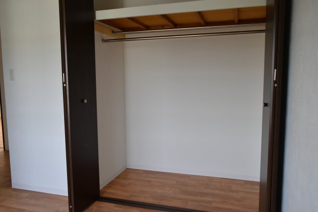 東村山市富士見町１丁目の中古マンションの収納