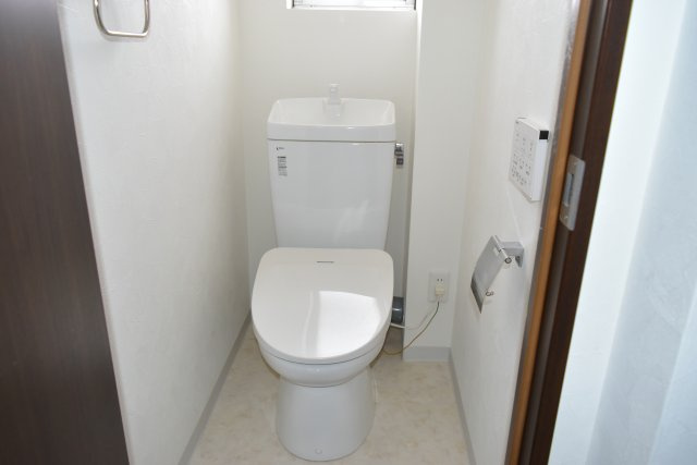 東村山市富士見町１丁目の中古マンションのトイレ