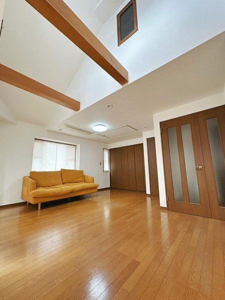 【居間・リビング】