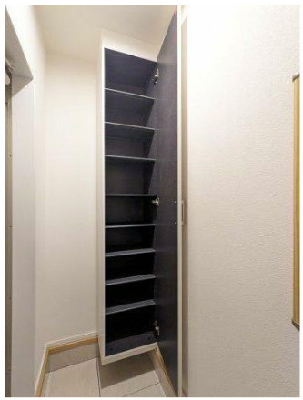 カサプレミア代田の玄関