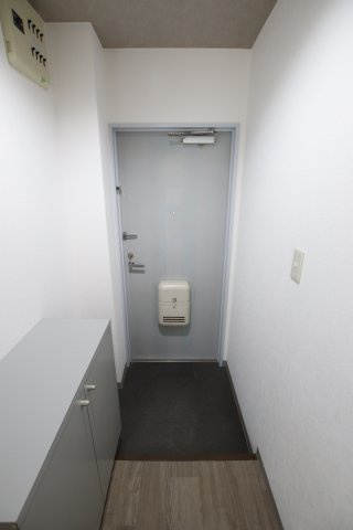 【玄関】 | ウエストリバー