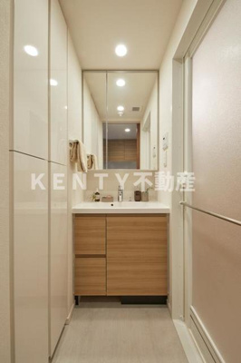 【洗面所】 | パークアクシス北千束ＭＯＣＸＩＯＮ | 使いやすい洗面所です