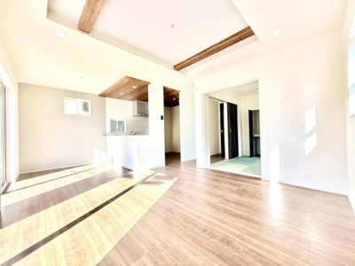 【前面道路含む現地写真】 | 伊勢原市岡崎　限定１棟　新築住宅