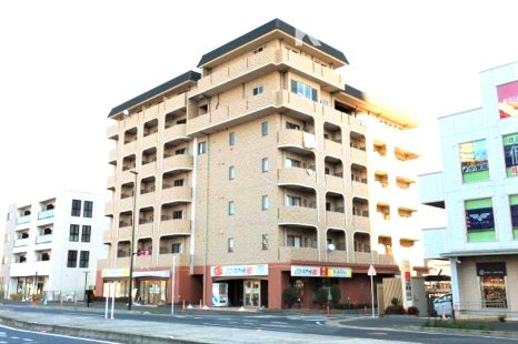 アルカンシェルの外観|きれいな外観です
内装写真：同タイプ反転間取り