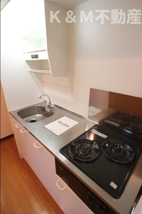 アルカンシェルのキッチン|きれいなキッチンです
内装写真：同タイプ反転間取り