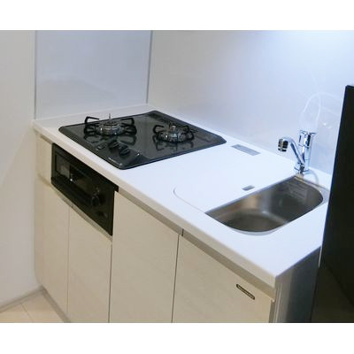 クレイシア秋葉原ラグゼスウィートの内装|明るい色調の室内です