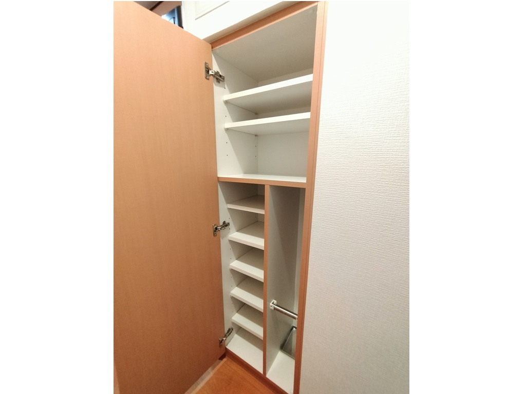 ドルチェ東京・八重洲通りの内装|中はこのようになっています