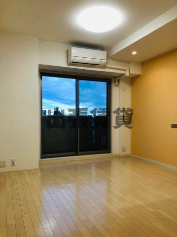 S-FORT金山(旧エルスタンザ金山)の洋室