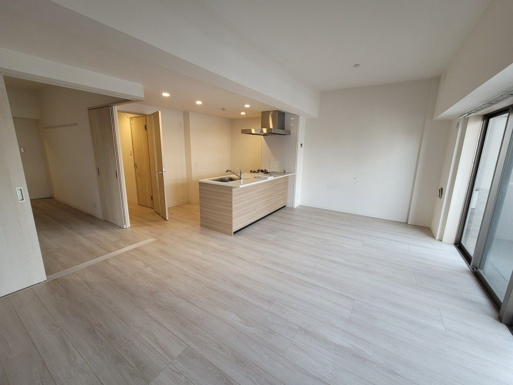 VOLGA BLDG アドグリシーヌ 竜泉の居間・リビング