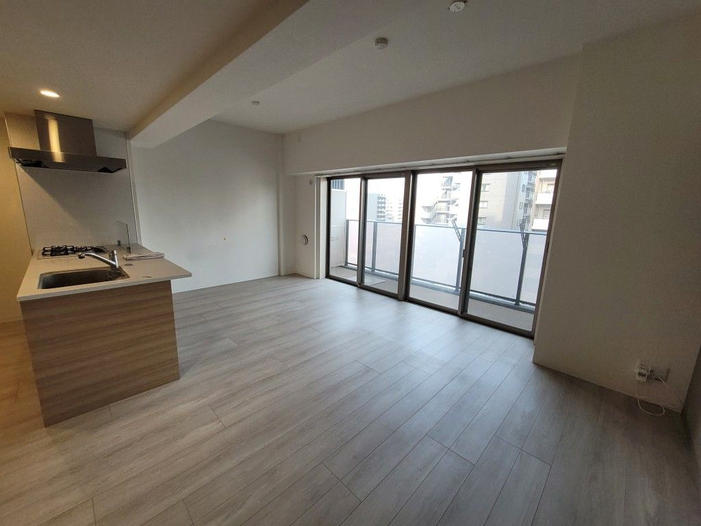 VOLGA BLDG アドグリシーヌ 竜泉のバルコニー