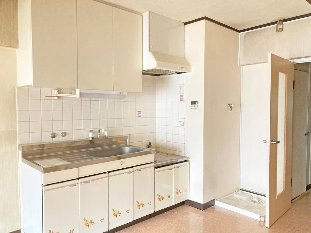 府中市寿町１丁目の中古マンションのキッチン